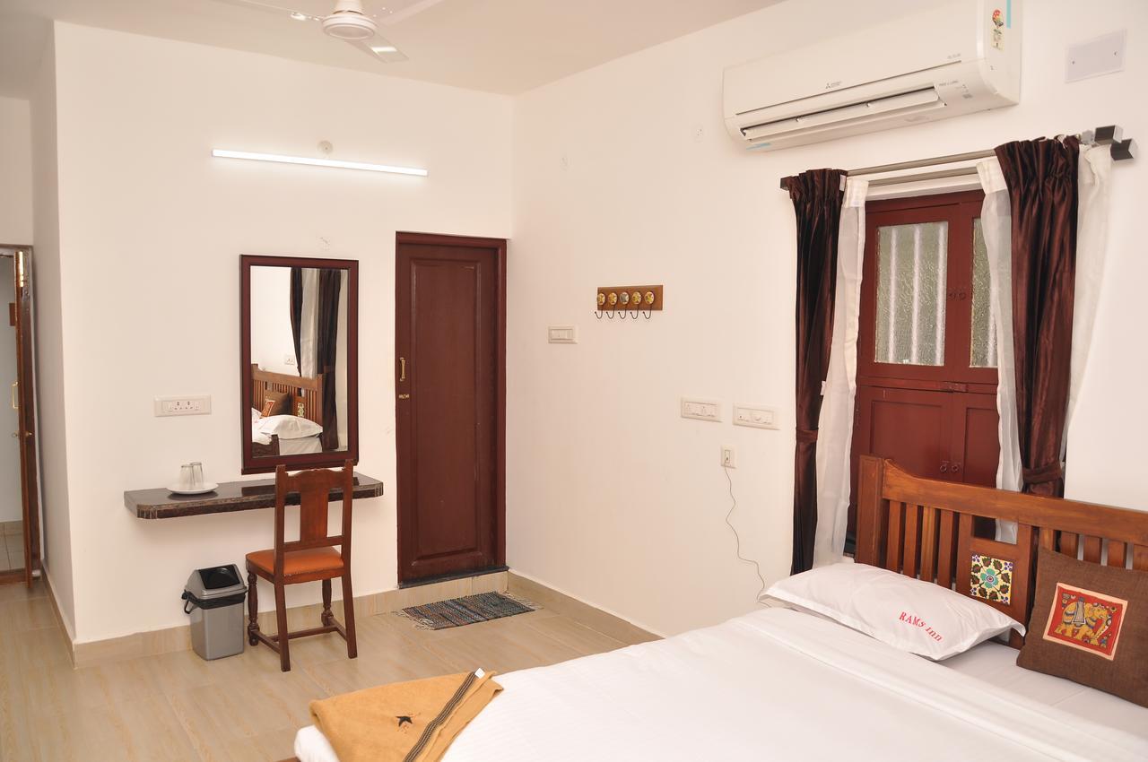 Rams Inn Thanjavur Bagian luar foto