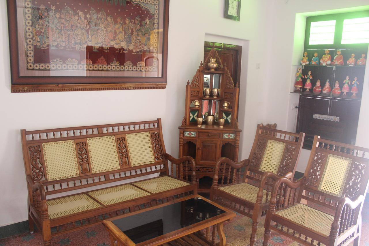 Rams Inn Thanjavur Bagian luar foto
