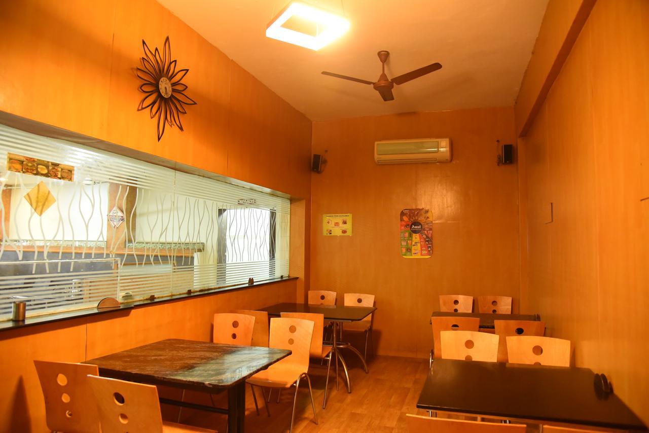 Rams Inn Thanjavur Bagian luar foto